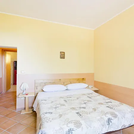 Casale Rustico Collebello * Castiglione Messer Raimondo