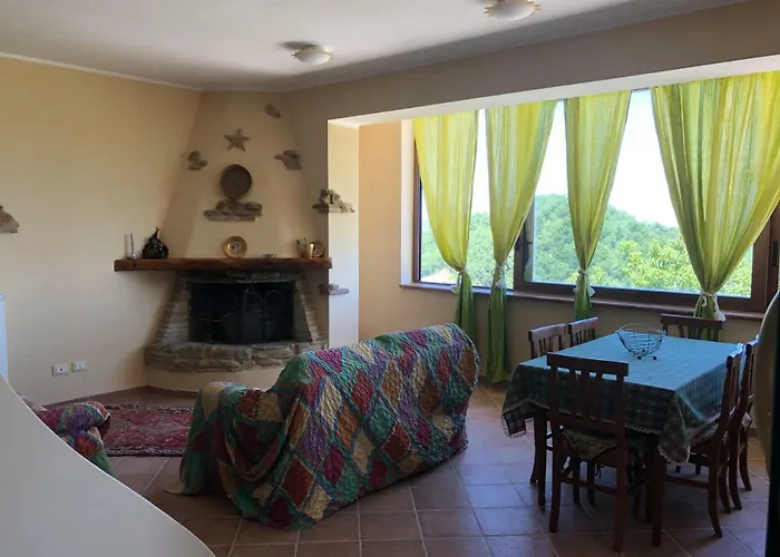 Casale Rustico Collebello Кастильоне-Мессер-Раймондо