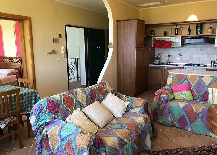 Casale Rustico Collebello * Кастильоне-Мессер-Раймондо